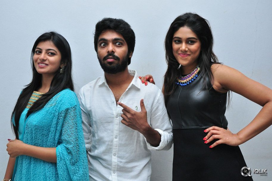 Trisha-Leda-Nayanathara-Movie-Trailer-Launch
